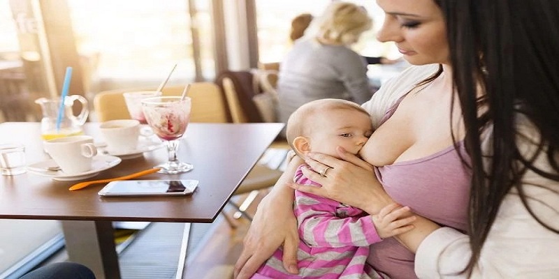 Caffeine While Breastfeeding: What You Need To Know
